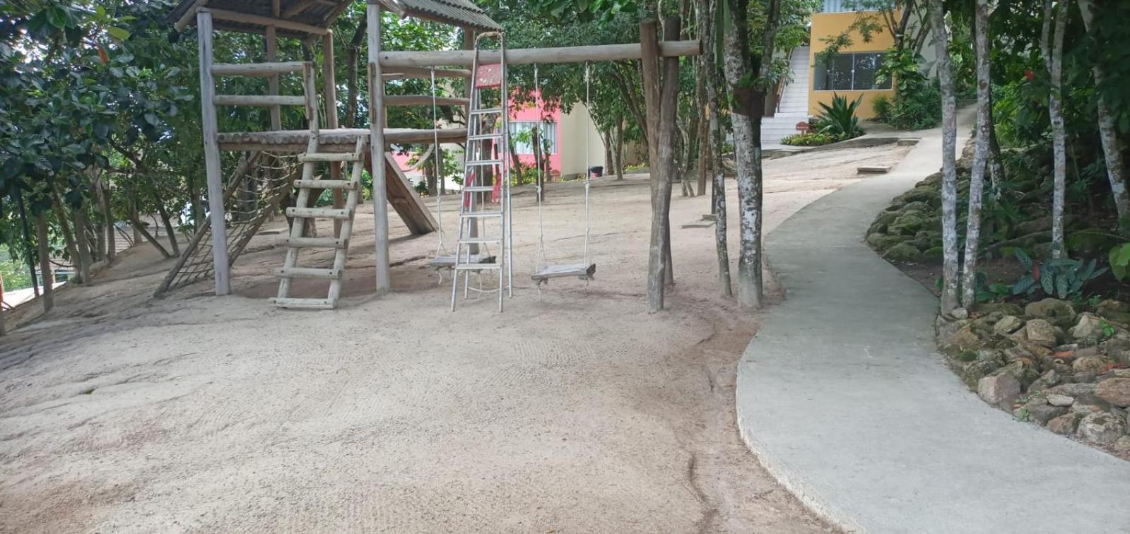 Flat Condominio Topo Da Montanha 507 Cha Grande Экстерьер фото
